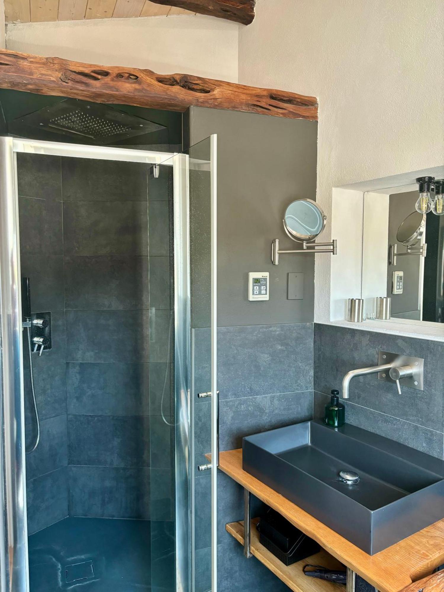Su Zampillu Boutique Rooms טאולאדה מראה חיצוני תמונה
